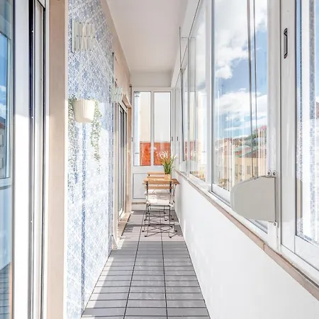 아파트 Guestready - Vibrant 2br 리스본
